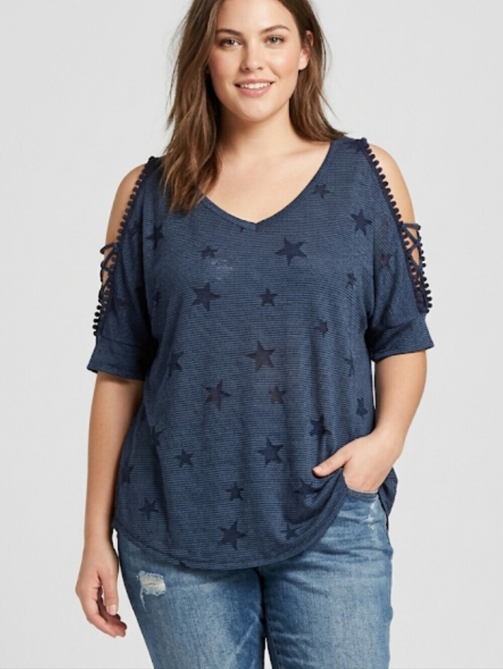 Absolutely Famous Navy Star Cold-Shoulder V-Neck Tee Women's Size Large